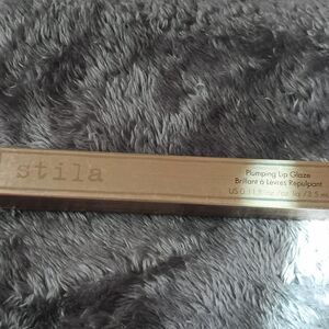 Stila Plumping Lip Glaze - Hazelnut